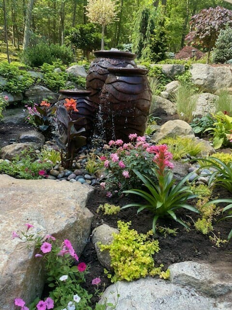Fountainscape-Urn-Scalloped