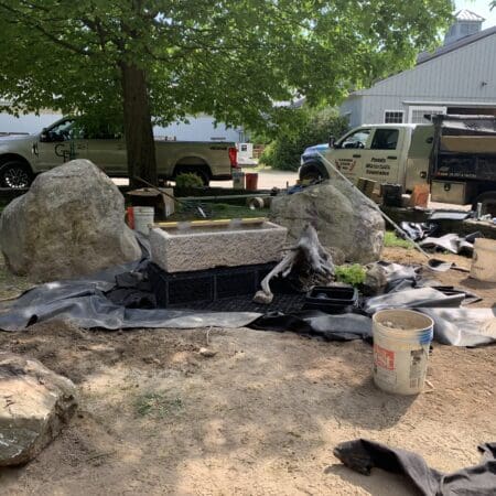 Horse Trough Fountain - Photo 9