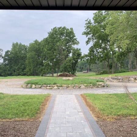 Center Driveway Fountain - Photo 3