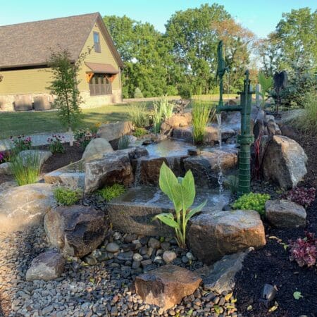 Center Driveway Fountain - Photo 11